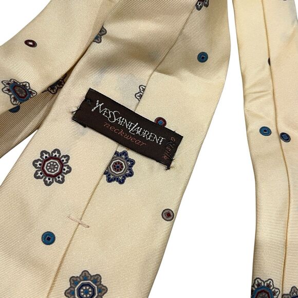 Vintage YSL Yves Saint Laurent Neckwear Yellow Floral 100% Silk Neck Tie - Picture 1 of 7